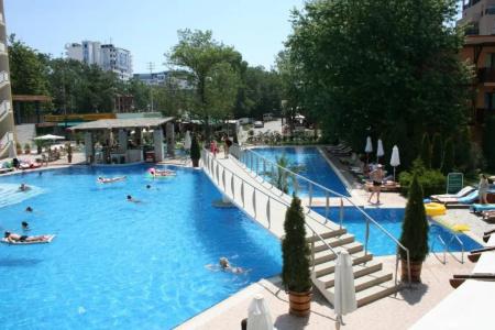 Grand Nirvana - All Inclusive & Free Beach Access - 13