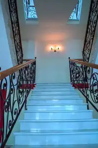 Aleksion Palace - 13