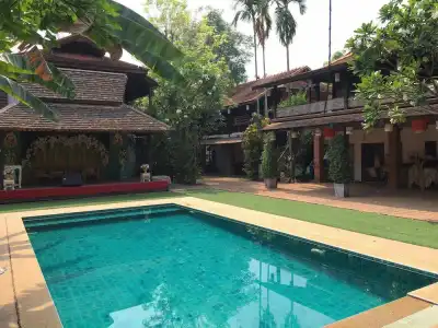 Baan Singkham Boutique Resort - 8