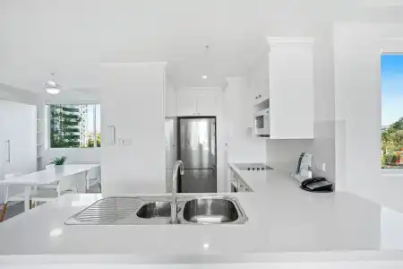 Crystal Bay on the Broadwater - 363