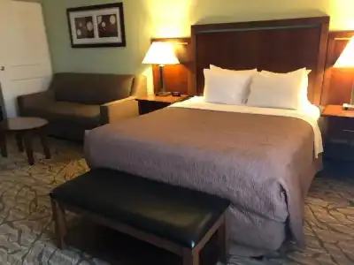 Aspen Suites Anchorage - 22