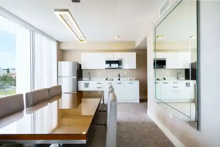 Acqua Bay Luxury Apartments - 18
