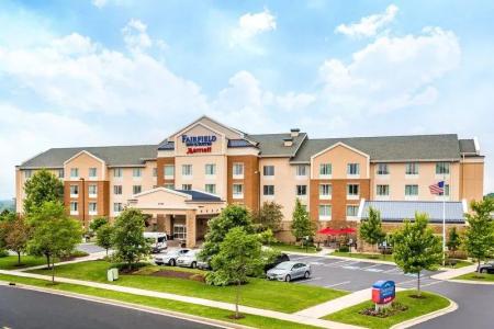 Fairfield Inn & Suites Madison East - 18