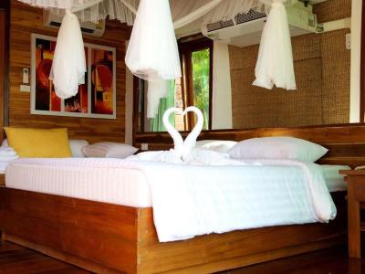 The Cinnamon Art Resort and Spa - 37