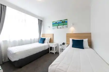Aarangi Motel - 41