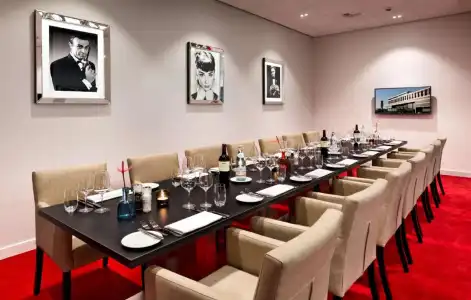 Fletcher-Restaurant Wings-Rotterdam - 16