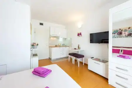 Cina Apartments - 194