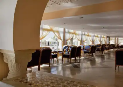 Dar Khayam - 16