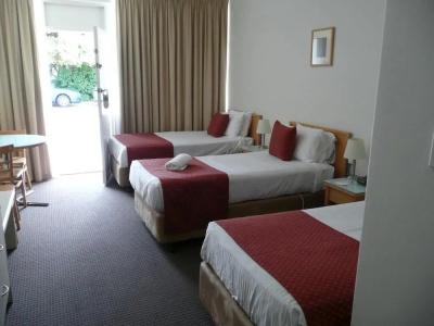 Taft Motor Inn - 23