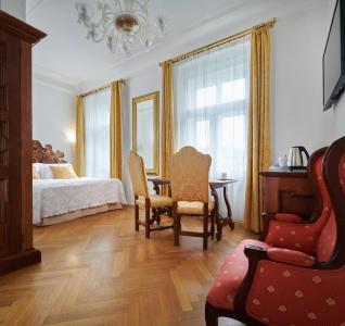 Charles Bridge Palace - 3
