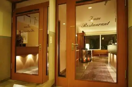 Hotel-Restaurant Esbach Hof - 1