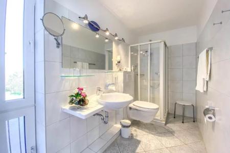 Hotel-Restaurant Vier Linden - 5