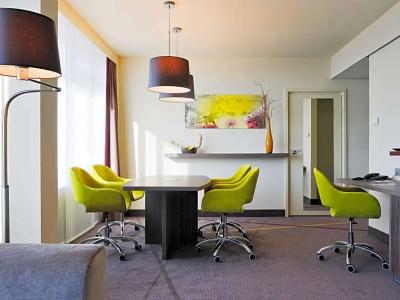 Mercure City Groningen Martiniplaza - 66