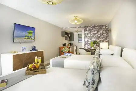 Waterside and Suites - 23