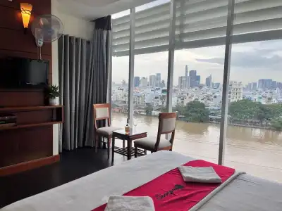 Ngoc Tung - 31