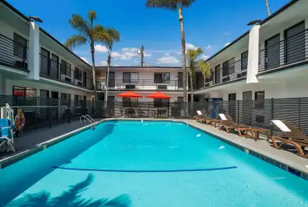 Sunset West, SureStay Collection by Best Western - 13