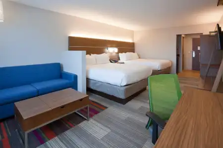 Holiday Inn Express & Suites Minneapolis – West End by IHG - 46