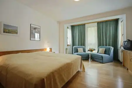 Am Spiegeln Dialog.Hotel.Wien - 3