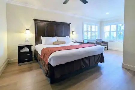 Clarion Collection Wilkie's Inn Pacific Grove - Monterey - 4