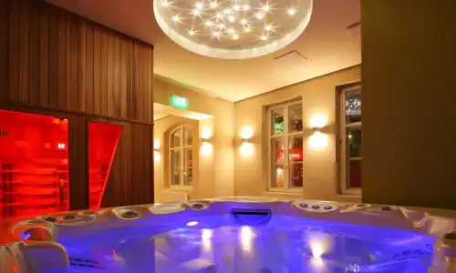 Ipoly Residence Executive Suites - 12