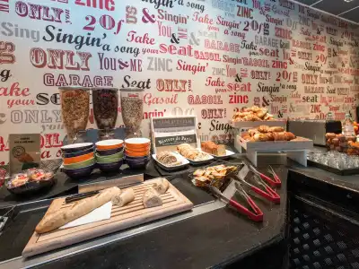 ibis Styles Chartres - 11