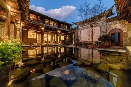 Dali Old Courtyard Boutique Inn - 0