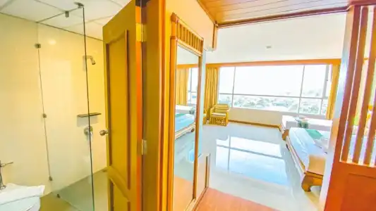 K Park Grand - 63