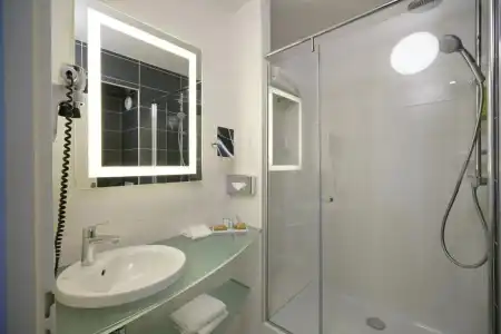 Ibis Styles Lyon Gorge de Loup Saphir - 34