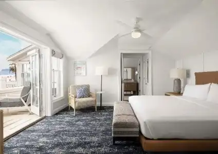 Beach Village at The Del, LXRs & Resorts - 100