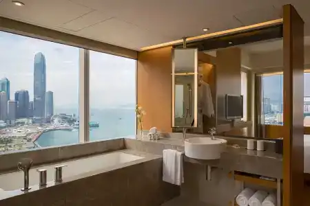 Renaissance Harbour View - 9