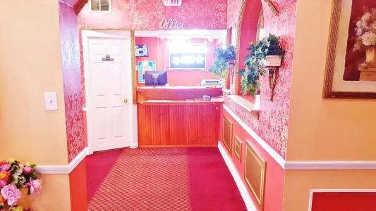 The Mt. Vernon Inn - 23