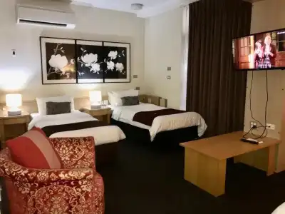 Mariners Court Sydney - 36