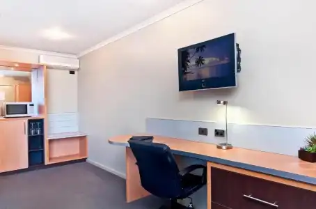 Comfort Inn On Raglan - 60