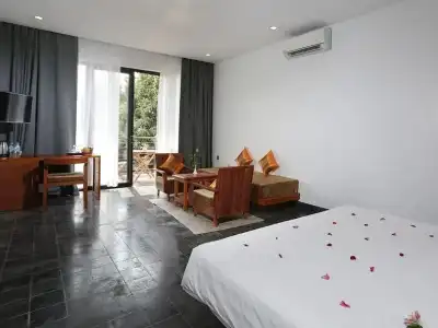 Sam So Boutique Villa - 82