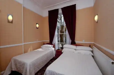 Balmoral House - 44