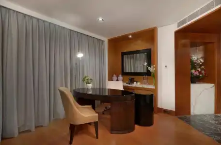 InterContinental Marine Drive Mumbai by IHG - 85
