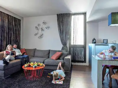 FirstName Toulouse, part of JdV by Hyatt - 76