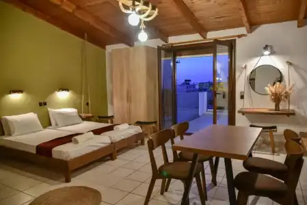 Iraklis Studios & Apartments - 34
