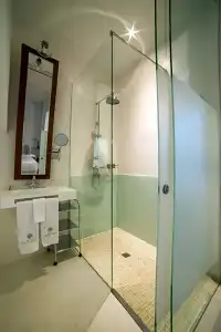 Madinat - 100