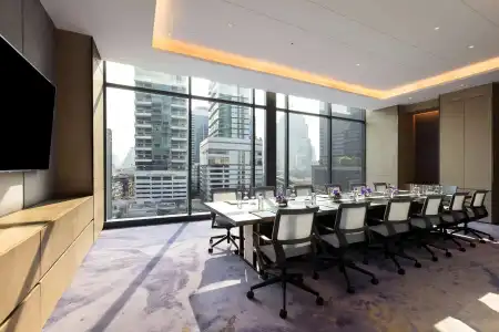 Carlton Bangkok Sukhumvit - 32