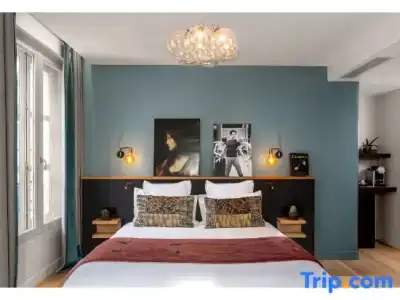 Lyric Paris - 86