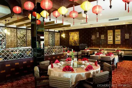 Indra Regent - 27