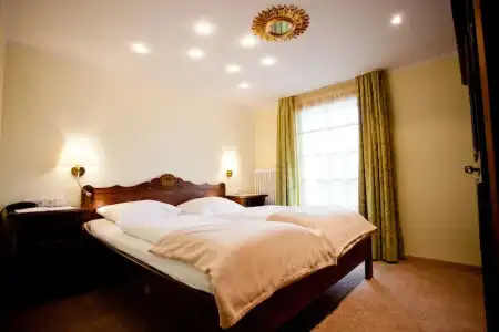 Adler Bärental - 60