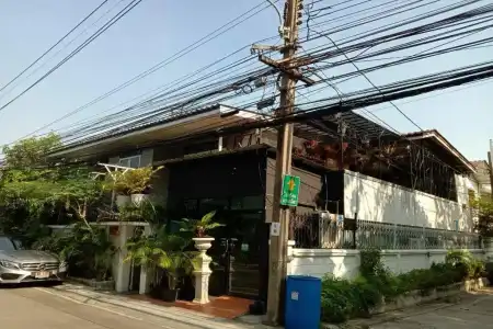 OYO 857 42 Loft Bed and Breakfast - 13