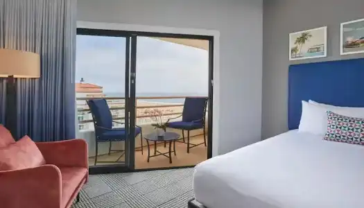 The Waterfront Beach Resort, A Hilton - 233