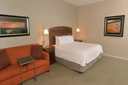 Hampton Inn Springfield-South - 6