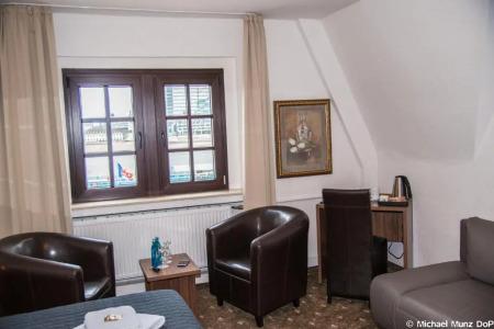 Und Restaurant Löwenbräu Köln - 92