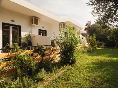 Olive Grove Suites Boutique - 57
