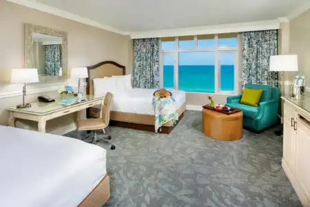 The Shores Resort & Spa - 28