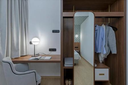 Acro Urban Suites - 38
